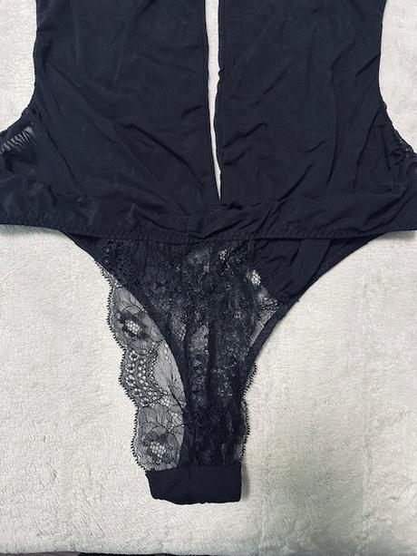 Čierne body veľkosť m,l, l / m