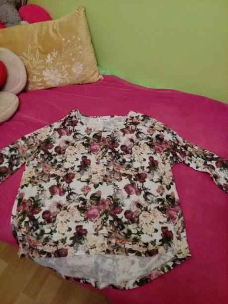 Kvietkovany top, 42