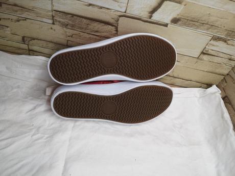 Palladium  36 - dámske dierkované tenisky, 36