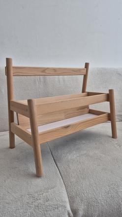 Flisat stojan na knihy ikea,