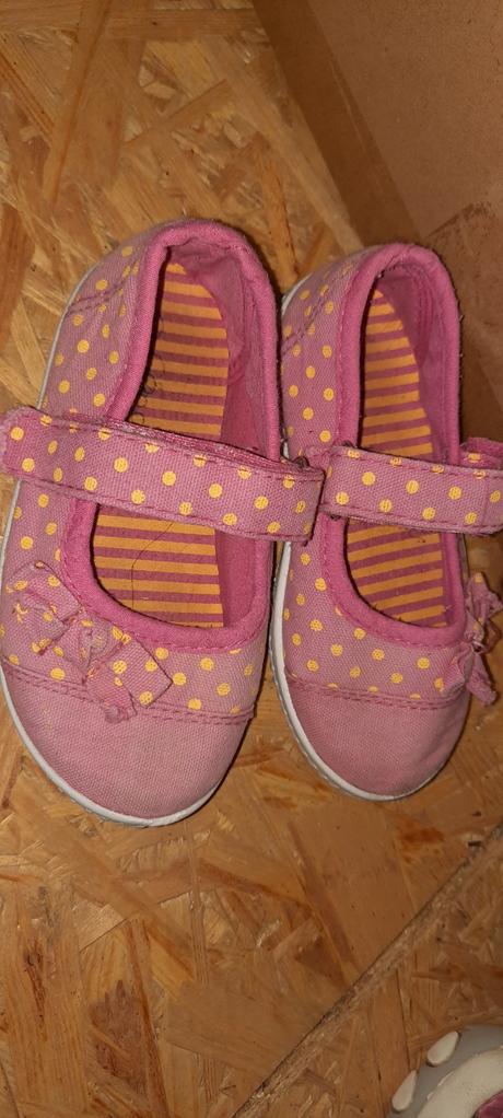 Topanocky, deichmann,23