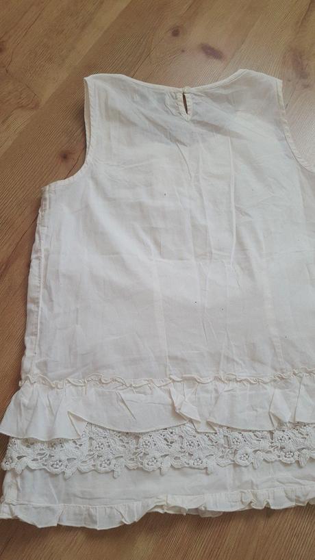 Krásna blúzka s výšivkou, marks & spencer,152