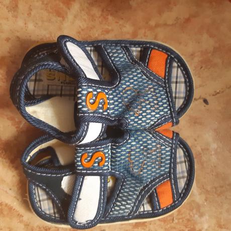 Chlapcenske sandalky, <17