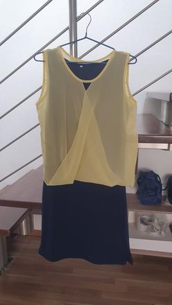 Šaty so žltým zvrškom, s