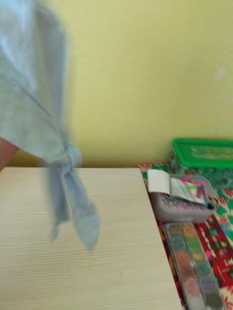 Bledomodra piratka, 80