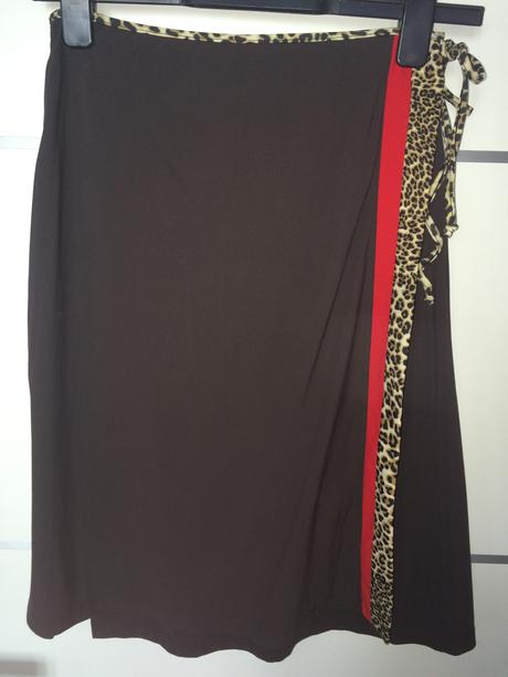 Zavinovacia sukňa, 40