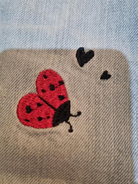 Rifle s vysivkou, 110