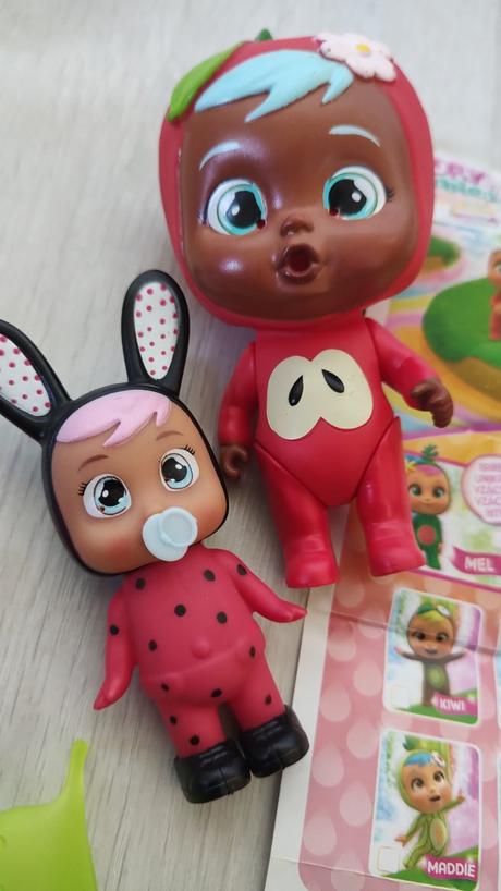 Cry babies - pom triblietavou krabickou, 