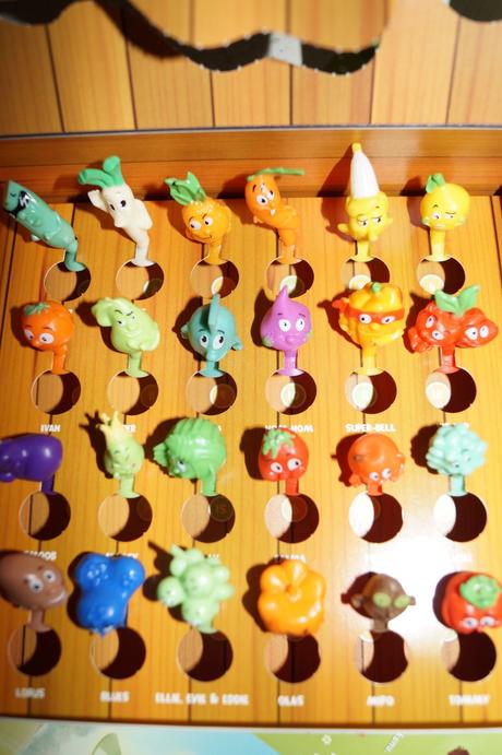 Stikeez ovocie vs.zelenina-cela sada,