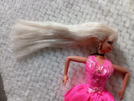 Barbie cut and style 1994,