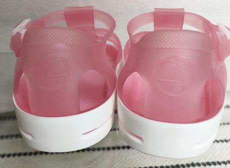 Sandálky do vody, aj na bežné nosenie, 27