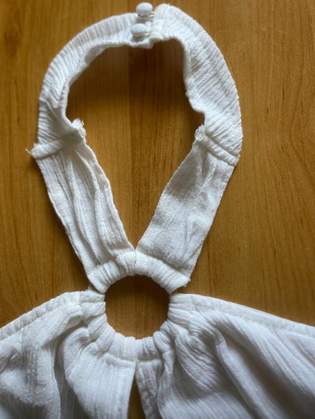 Prettylittlething crop top, s