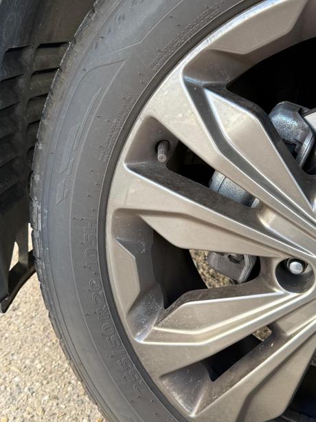 Pneumatiky kumho crugen premium 255/50 r20 - letné,