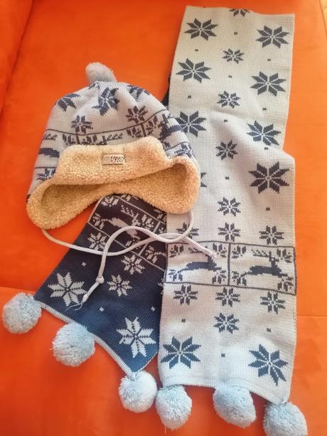 Súprava čiapka a šál, 128