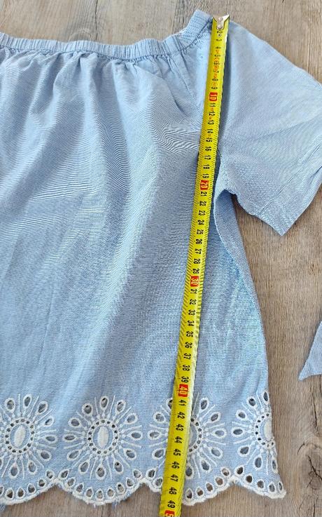 Pásikavý vyšívaný top, 38