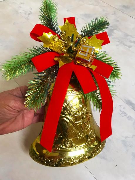 Zvon na dvere/kozub, 