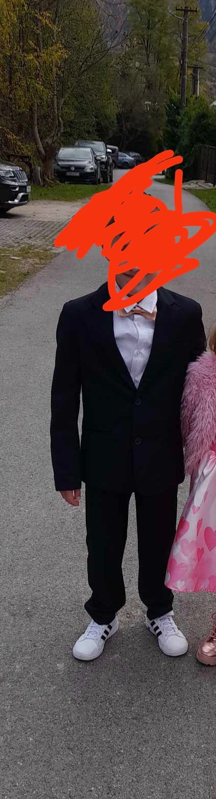Chlapčenský oblek, 140