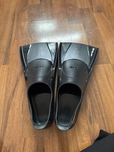 Plutvy decathlon 37-38,