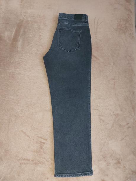Dámske rifle zn.massimo dutti, 40
