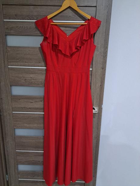 Spoločenské šaty, 40