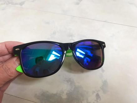 Slnečné okuliare /zrkadlovky,