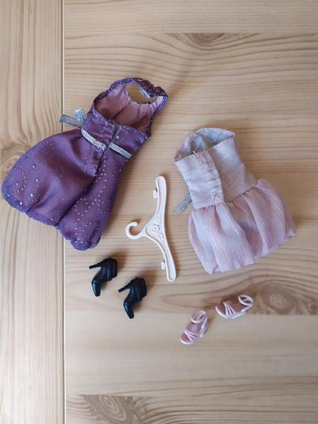 Barbie šaty fashion fever (40), 