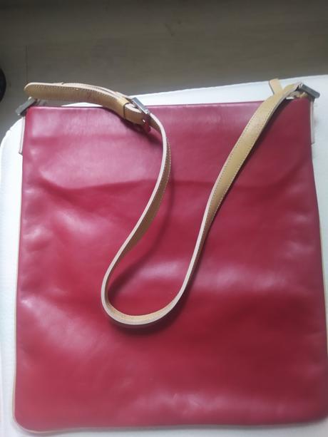 A 4 kozena kabelka kupovna italia,