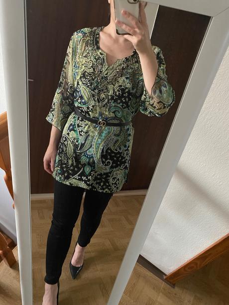 Vzorovaná blúzka, 44