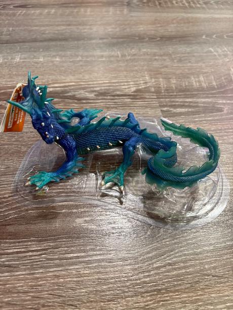 Safari ltd - postavička drak,