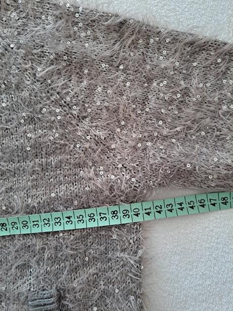 Chlpatý svetrík, pepco,134