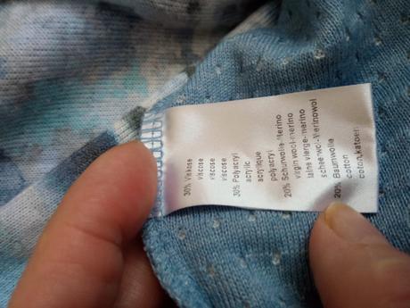 Sveter s merino vlnou, 44