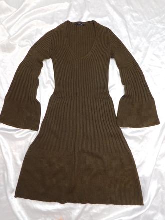 Stefanel kvalitne pletene šaty, 36