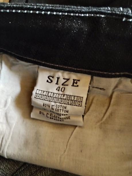 Čierne trojštvrťové rifle č.40 lu lu jeans, 40