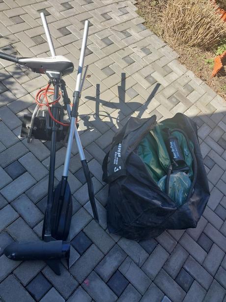 Nafukovaci čln+elektrický motor, 