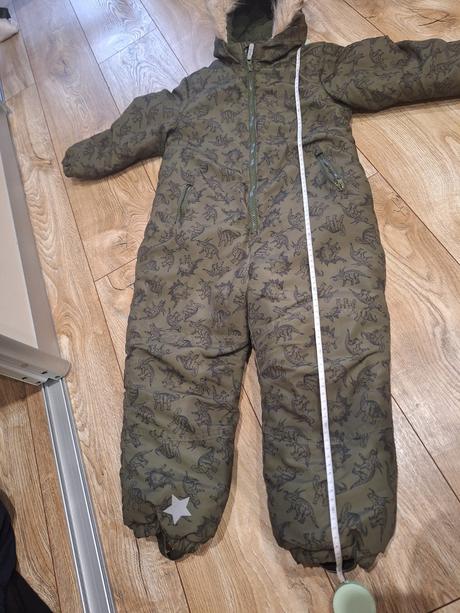 Overal na zimu, sinsay,122