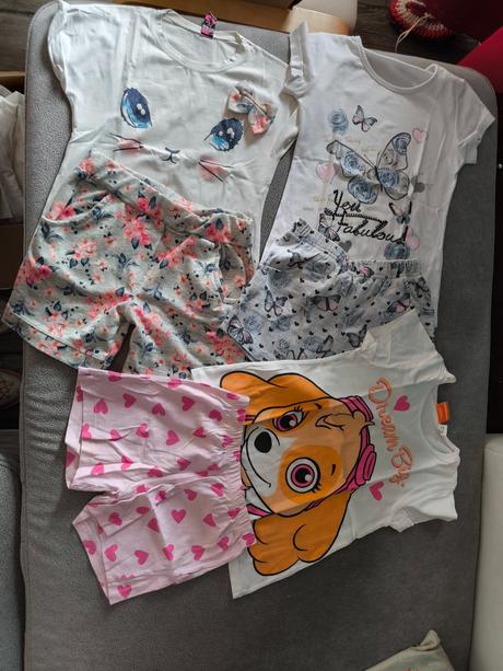 Balík oblečenia pre dievča veľkosť 122/128, 122–134