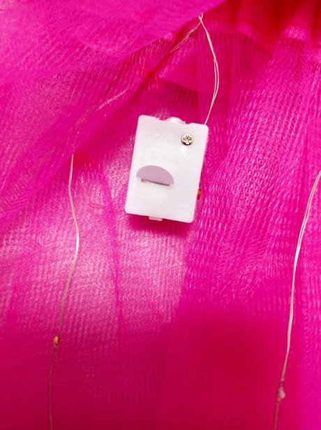 Nový krásny detský kostým svietiaci motýľ na 3 - 6, 