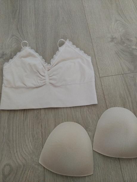 Podprsenka s, amisu,s