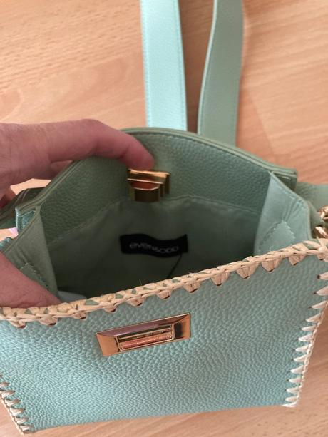 Taska cez plece even&odd, 