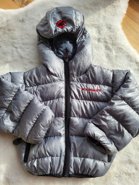 Paperova vetrovka, mammut,86