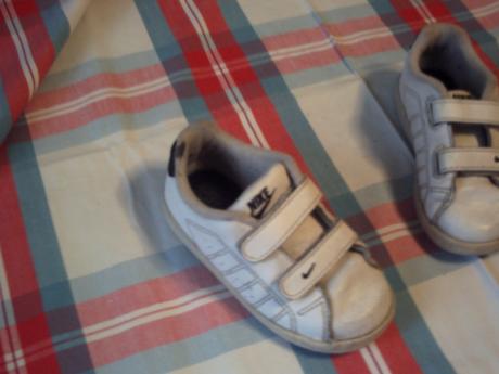 Kozene botasky, nike,25