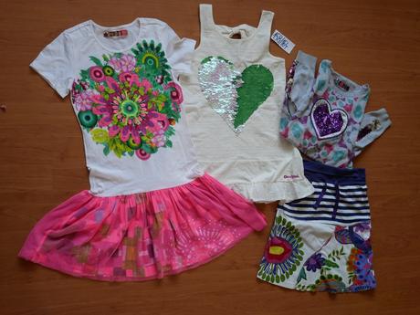 Balik dievčenských vecí desigual, 140–152