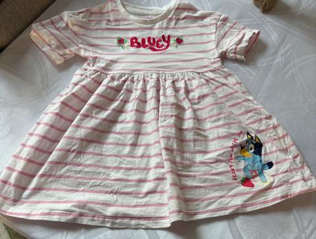 Bluey satocky viac ako top stav, f&f,98