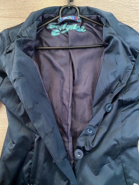 Prechodny kabat, desigual,40