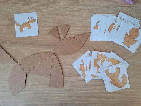 Kolumbovo vajce z preglejky, skladacka, 