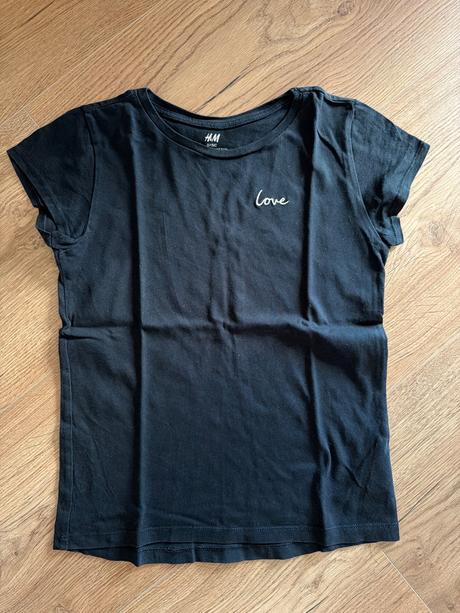 Cierne tricka 4ks spolu, reserved,140
