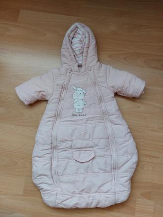 Ruzovy overal aj do autosedacky, jacky,56