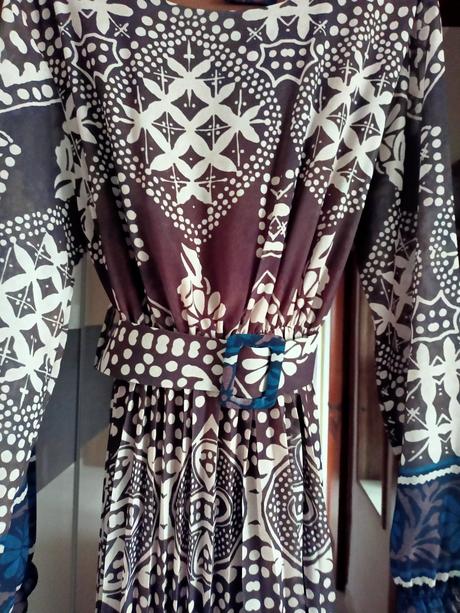 Krásne dlhé šaty, m