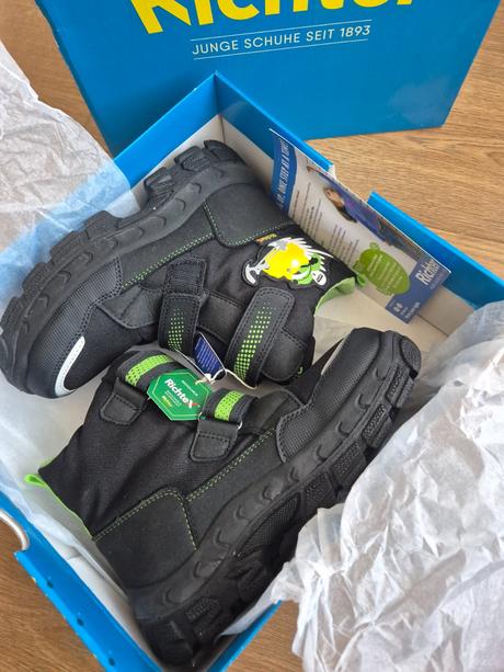 Nove blikajuce cizmy richter 33, richter,33