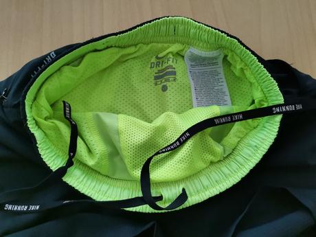 Športové kraťasy  dri-fit, nike,xs